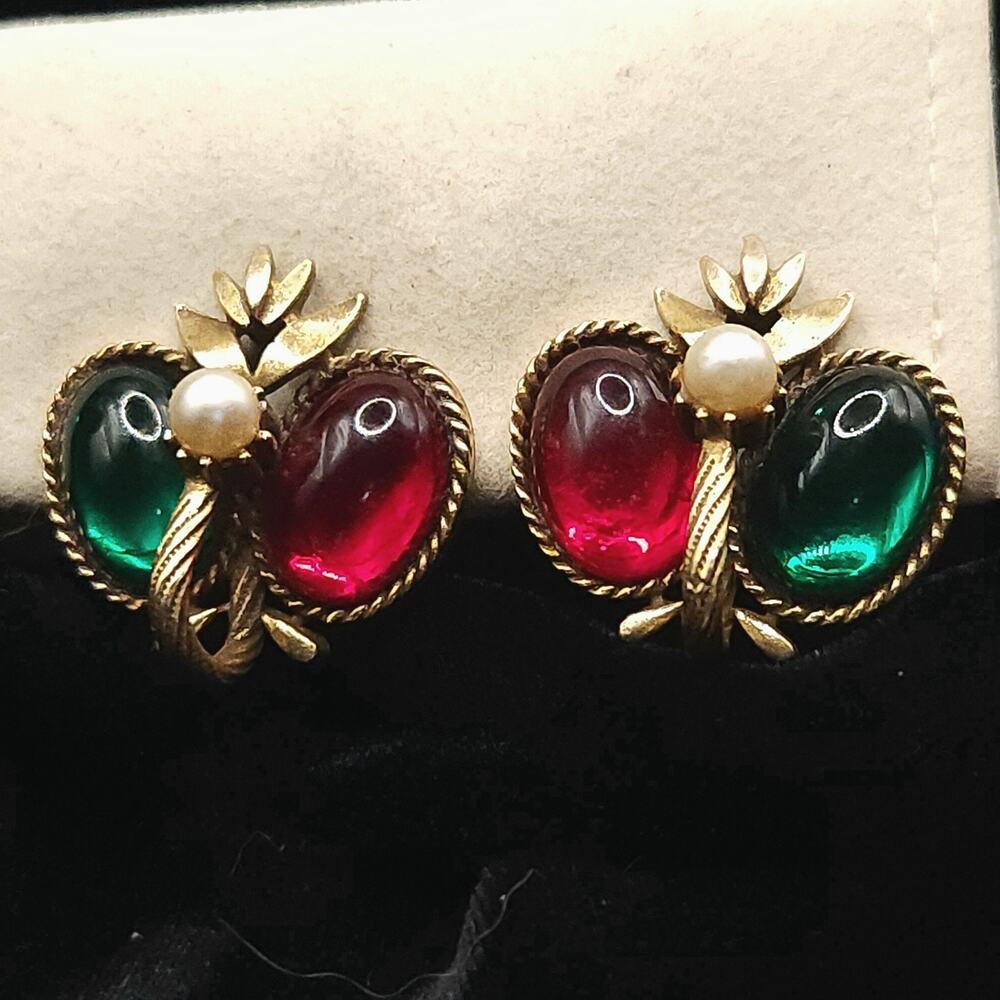 Vintage Corocraft Signed Faux Pearl Red & Green Glass Cabochon Clip On Earrings
